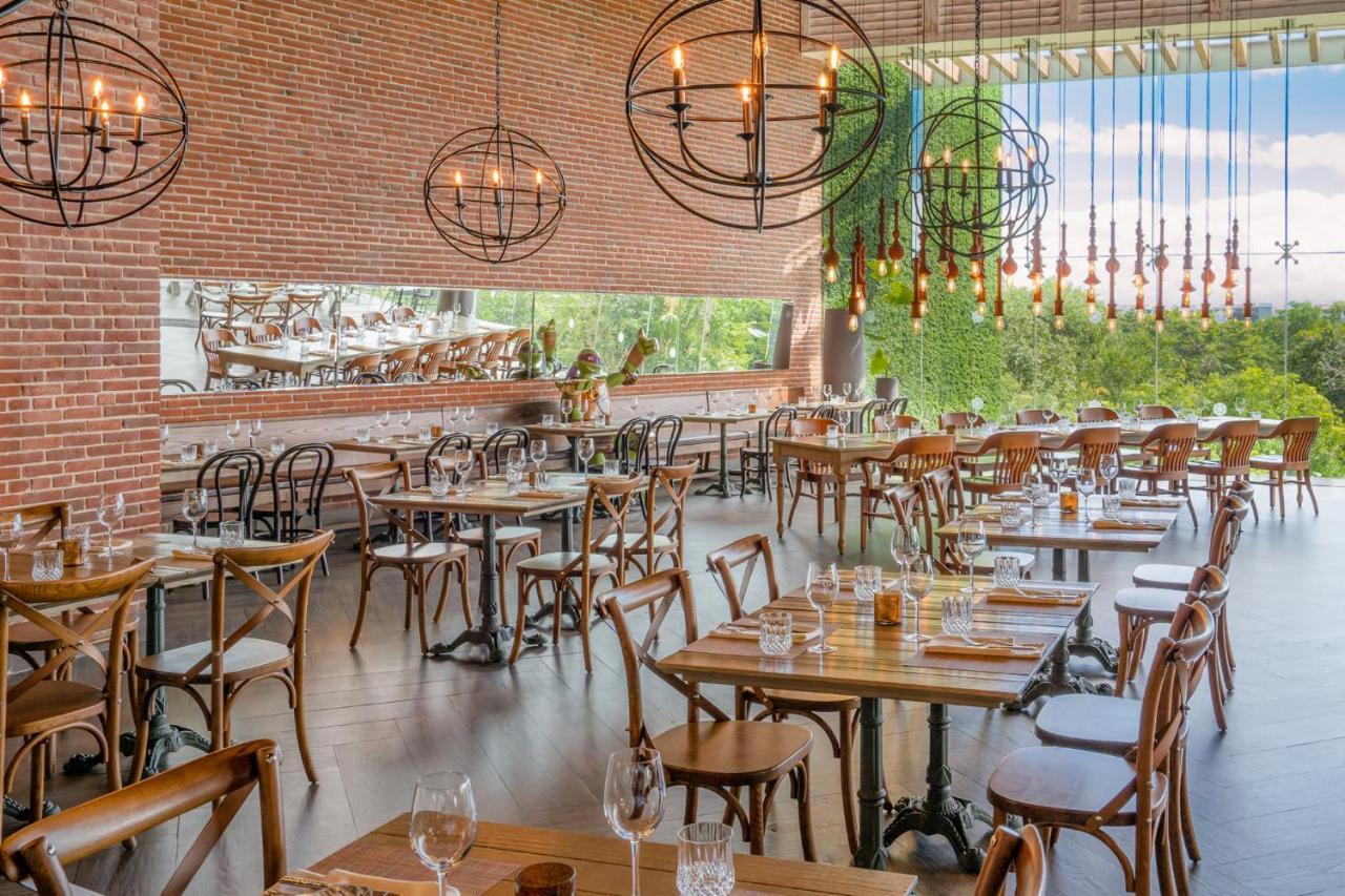 Nickelodeon Hotels & Resorts Riviera Maya Puerto Morelos Exterior foto The interior of the restaurant