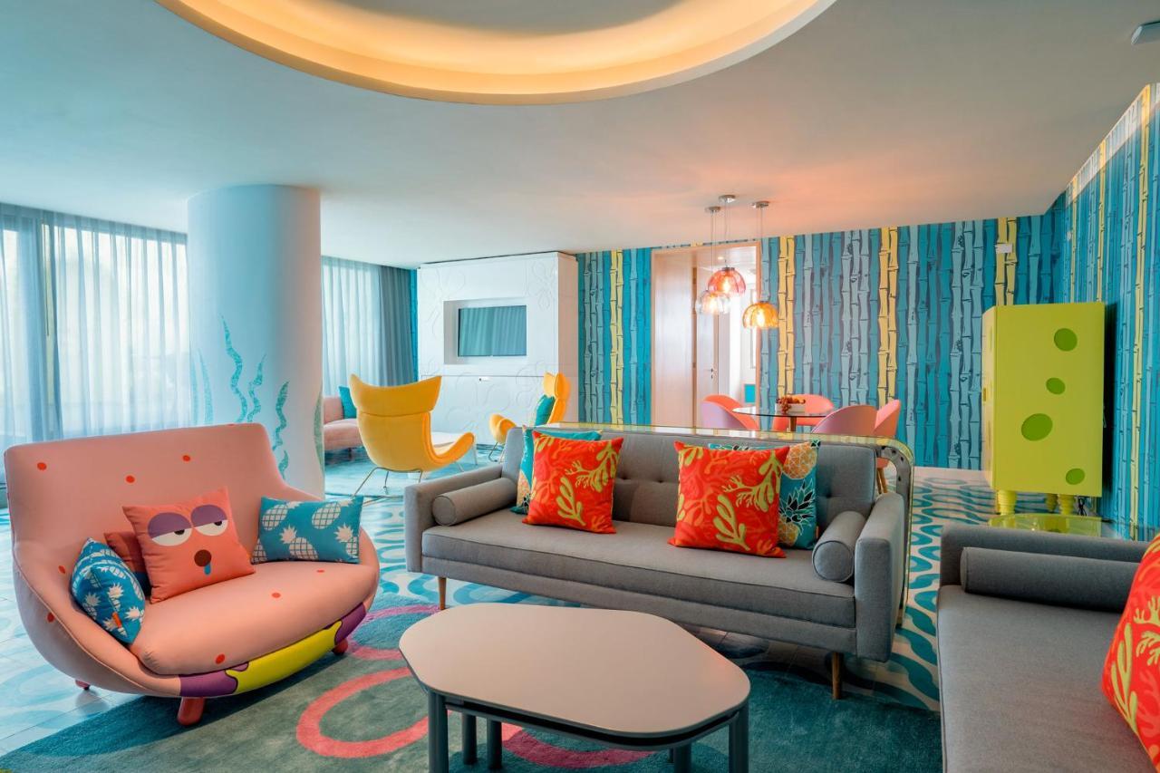 Nickelodeon Hotels & Resorts Riviera Maya Puerto Morelos Exterior foto A suite at the hotel